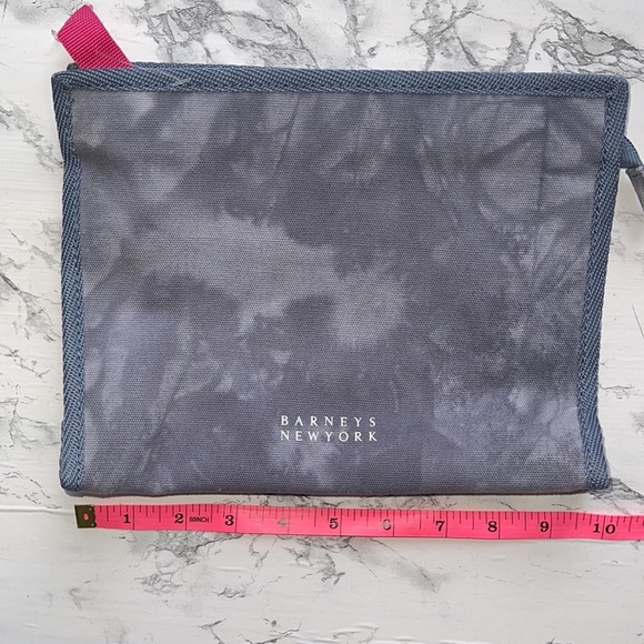 BARNEYS NEW YORK ICON MAKEUP POUCH DENIM TIE DYE PINTED WITH PINK ZIPPER NEW - Picture 12 of 14